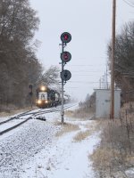 LSRC 6351 brings Z127 south at the south end of Clyde